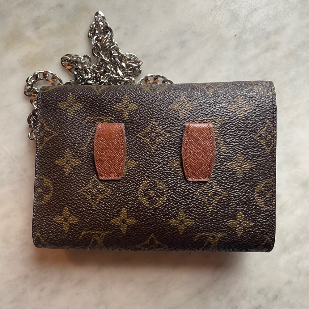 Louis Vuitton belt bag+chain crossbody / 4 types of carry - Picture 8 of 9